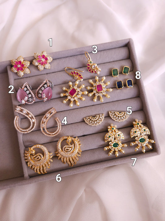 Little earrings collection