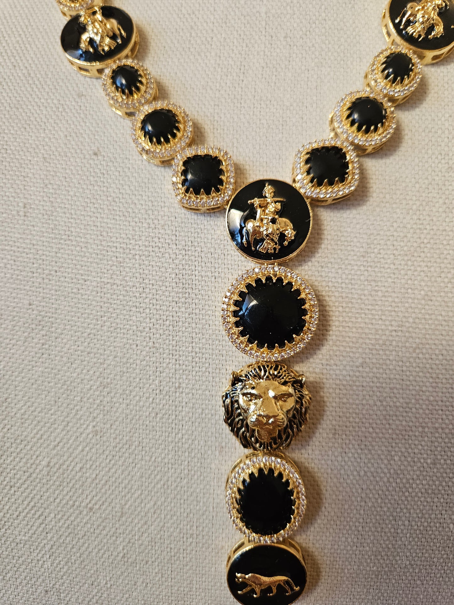 Laya sabyasachi inspired contemporary necklace set