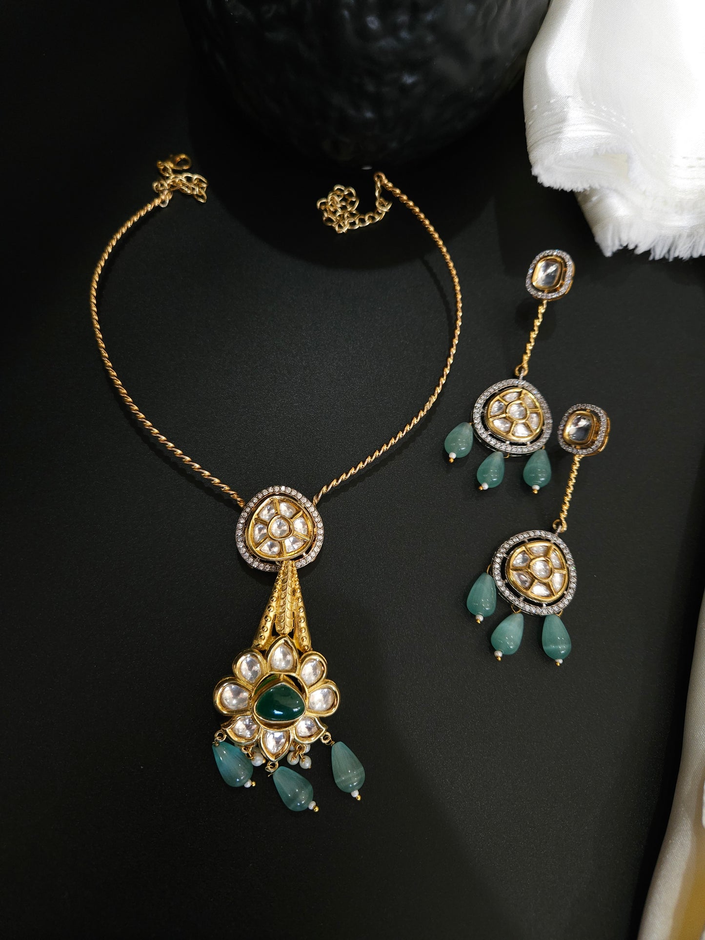 Ridhi polki kundan necklace set