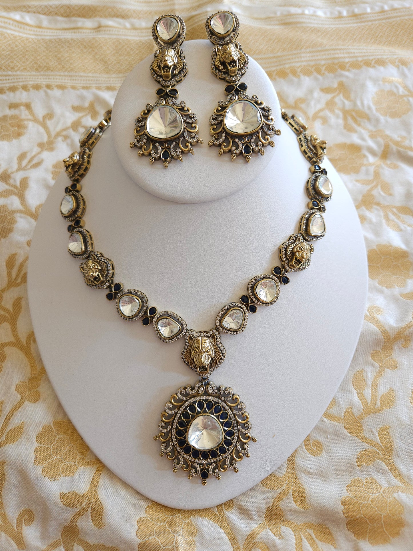 Laya sabyasachi inspired contemporary necklace set