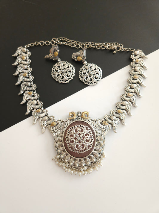 Alicia dualtone necklace set