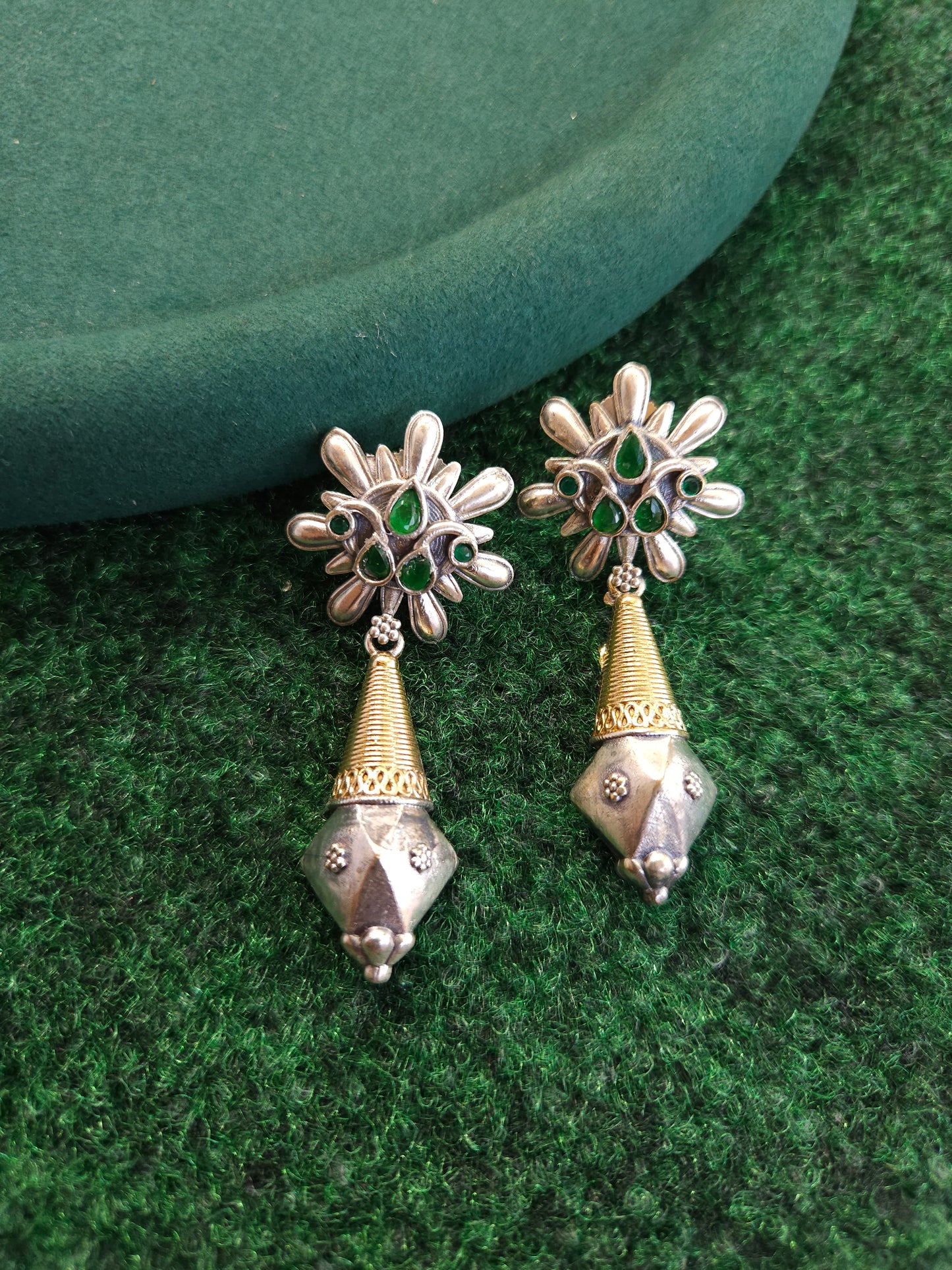 Anthara dualtone earrings