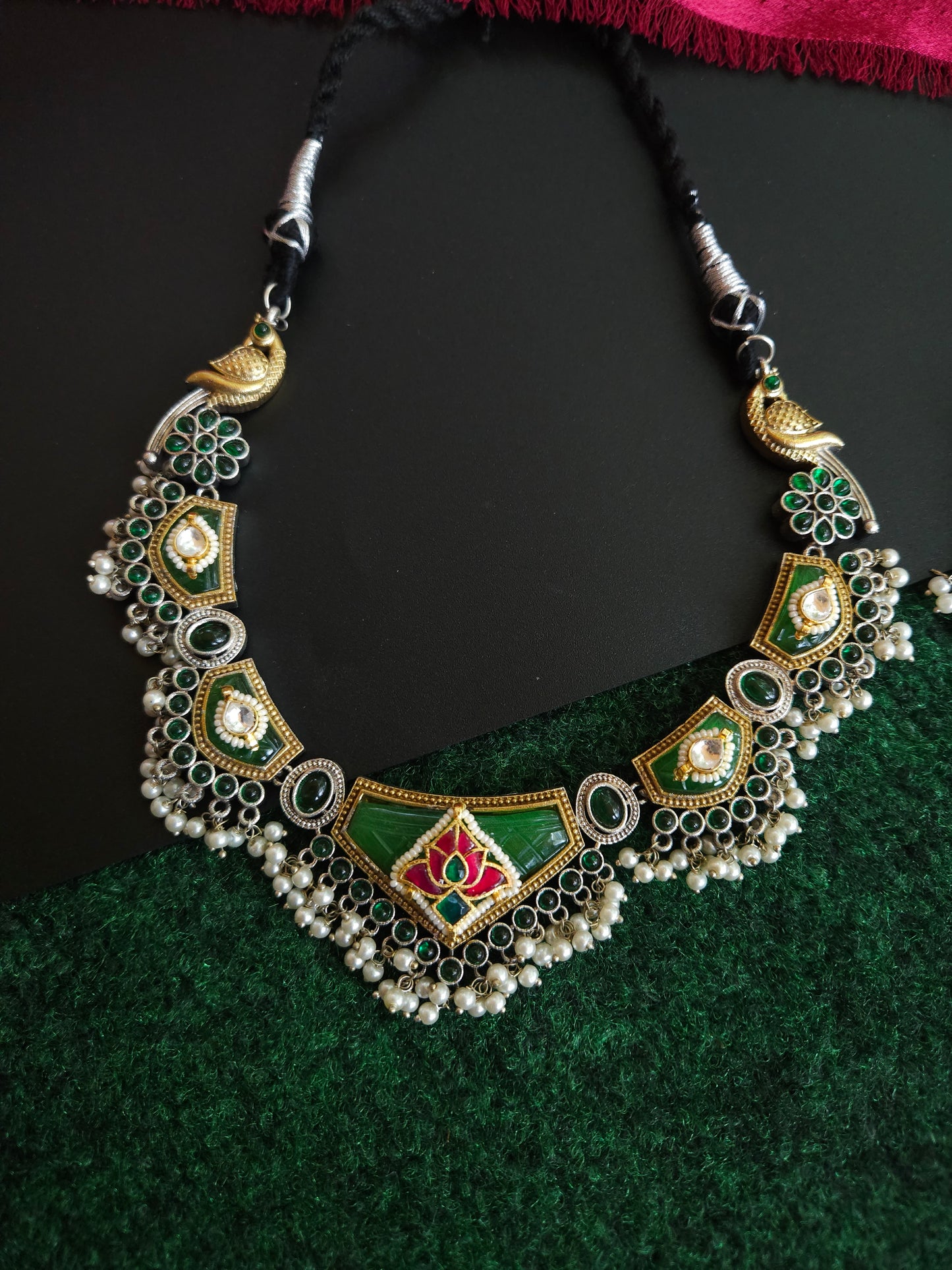 Achyutha dualtone fusion necklace set