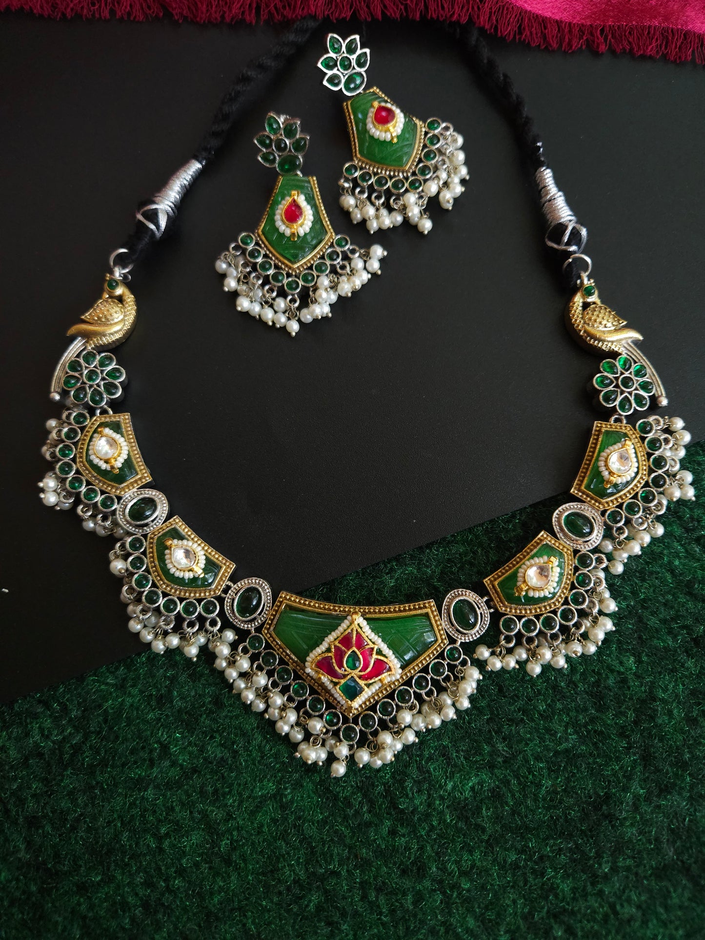 Achyutha dualtone fusion necklace set