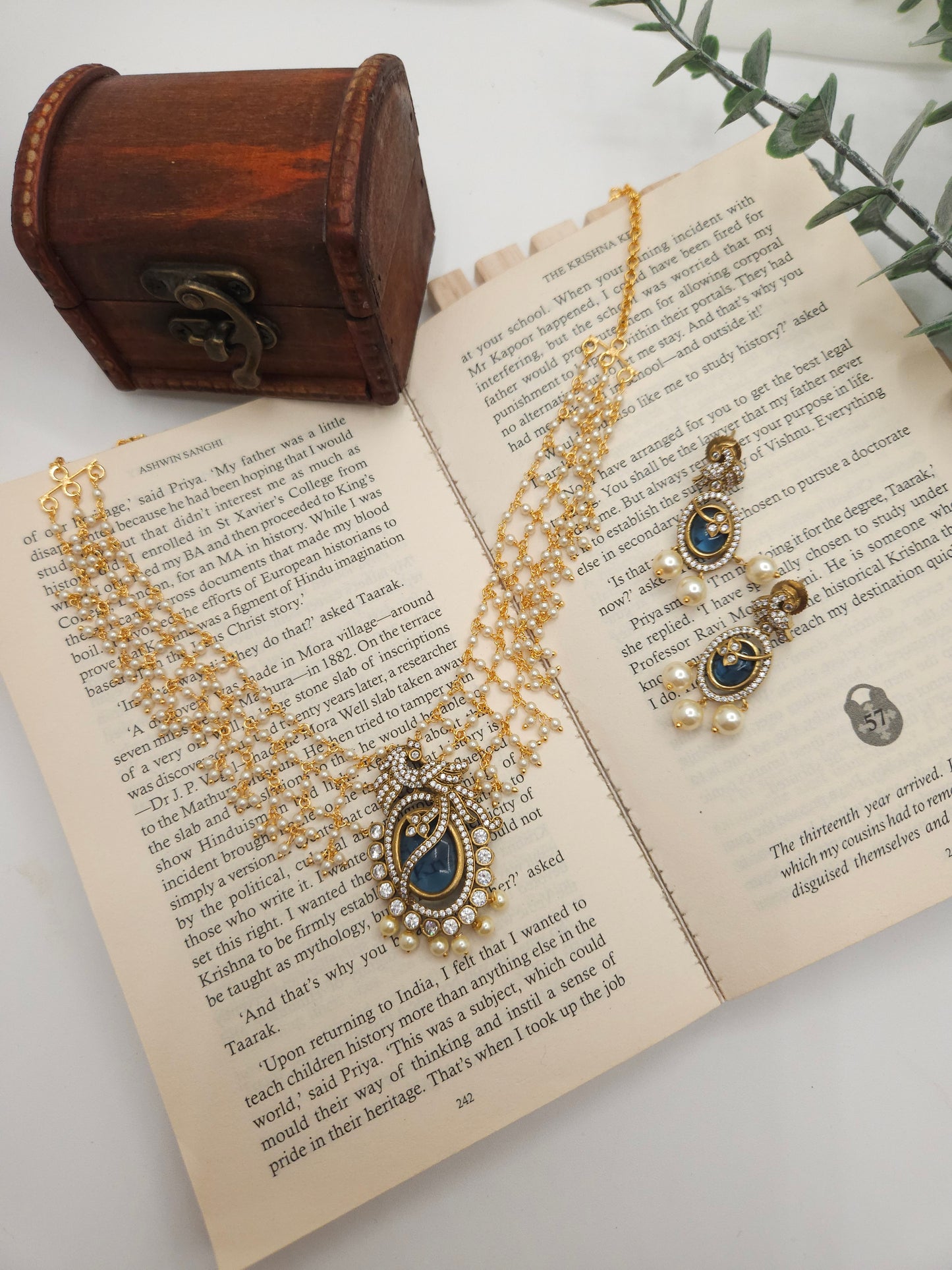 Victorian polki necklace with earrings