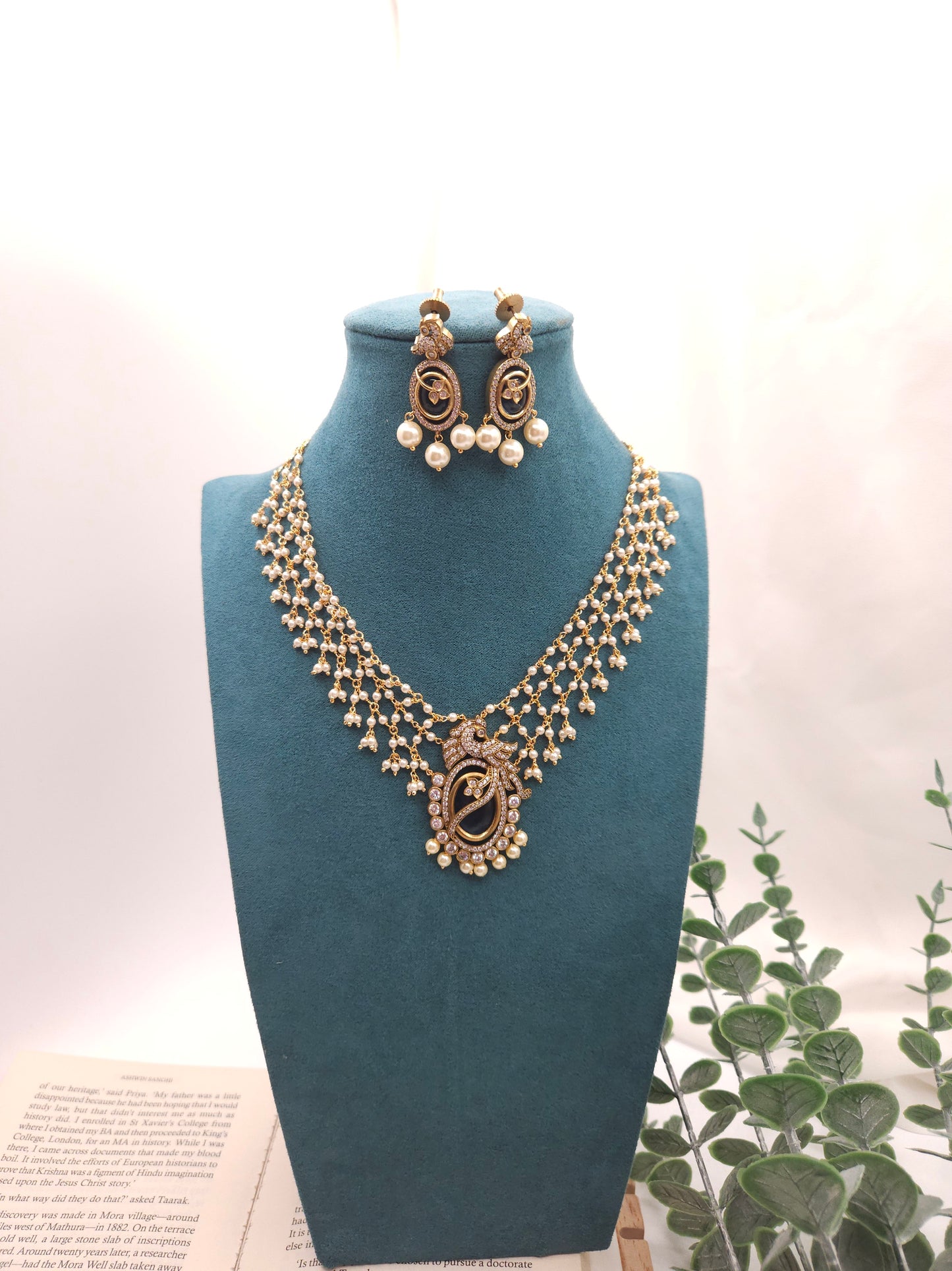 Victorian polki necklace with earrings