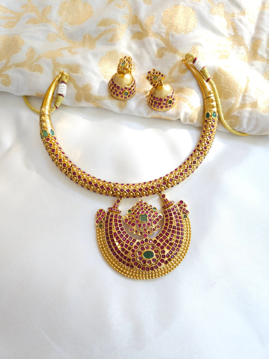 Mangli hasli gold plated necklace set