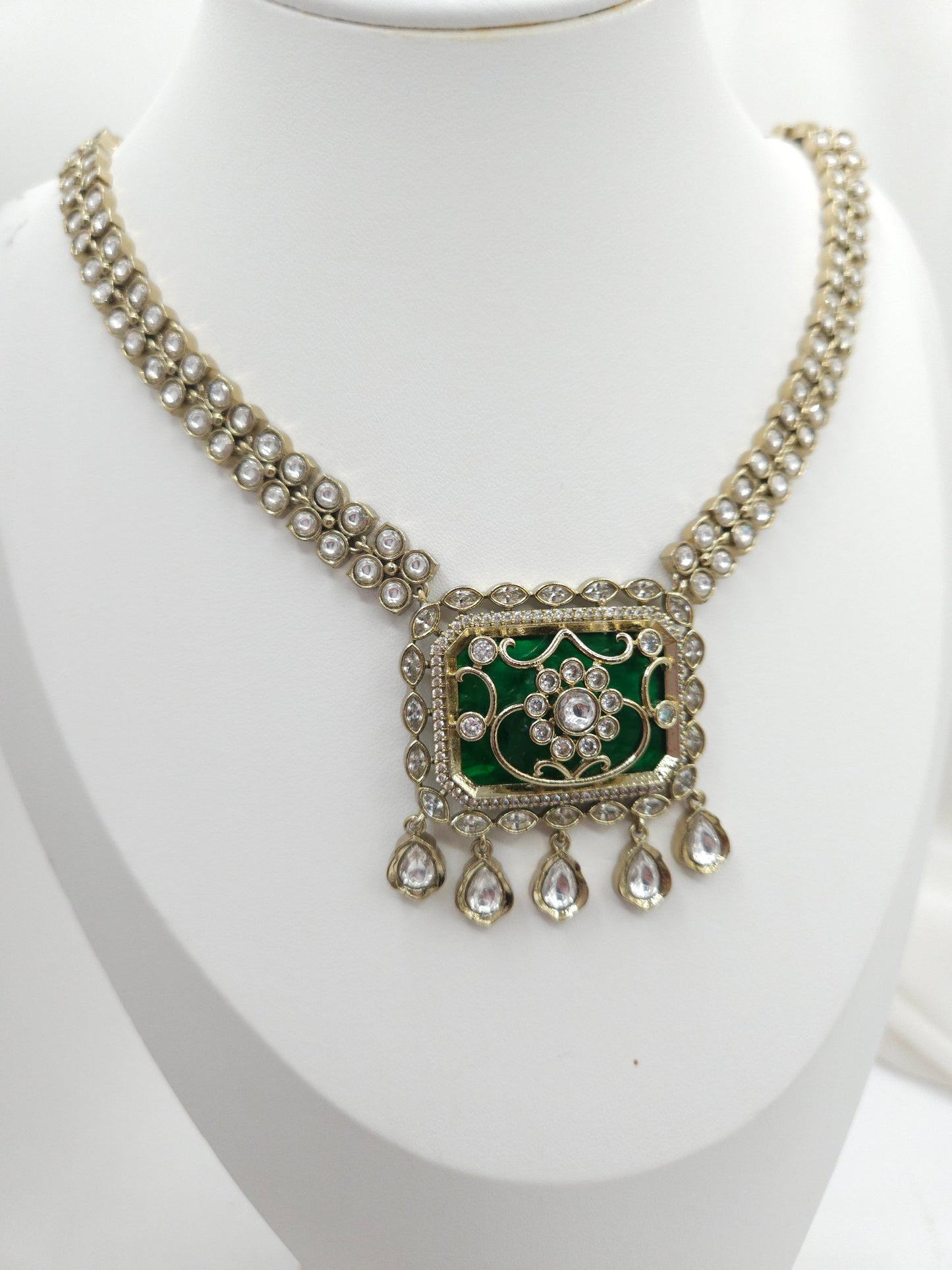 Aanshi polki victorian necklace set