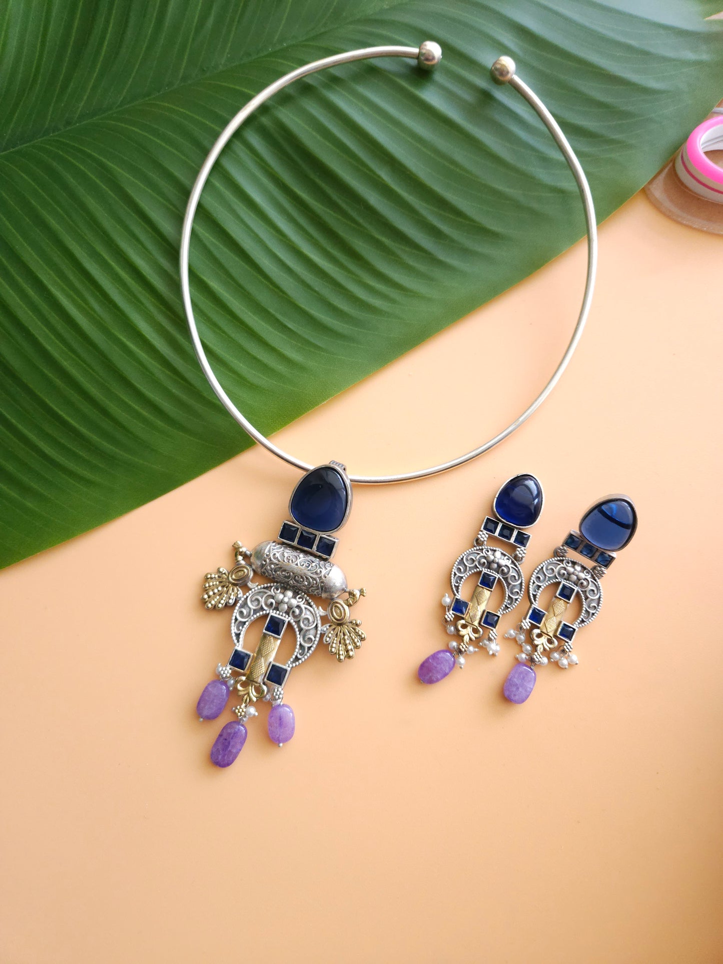 Achyutha dualtone hasli necklace set