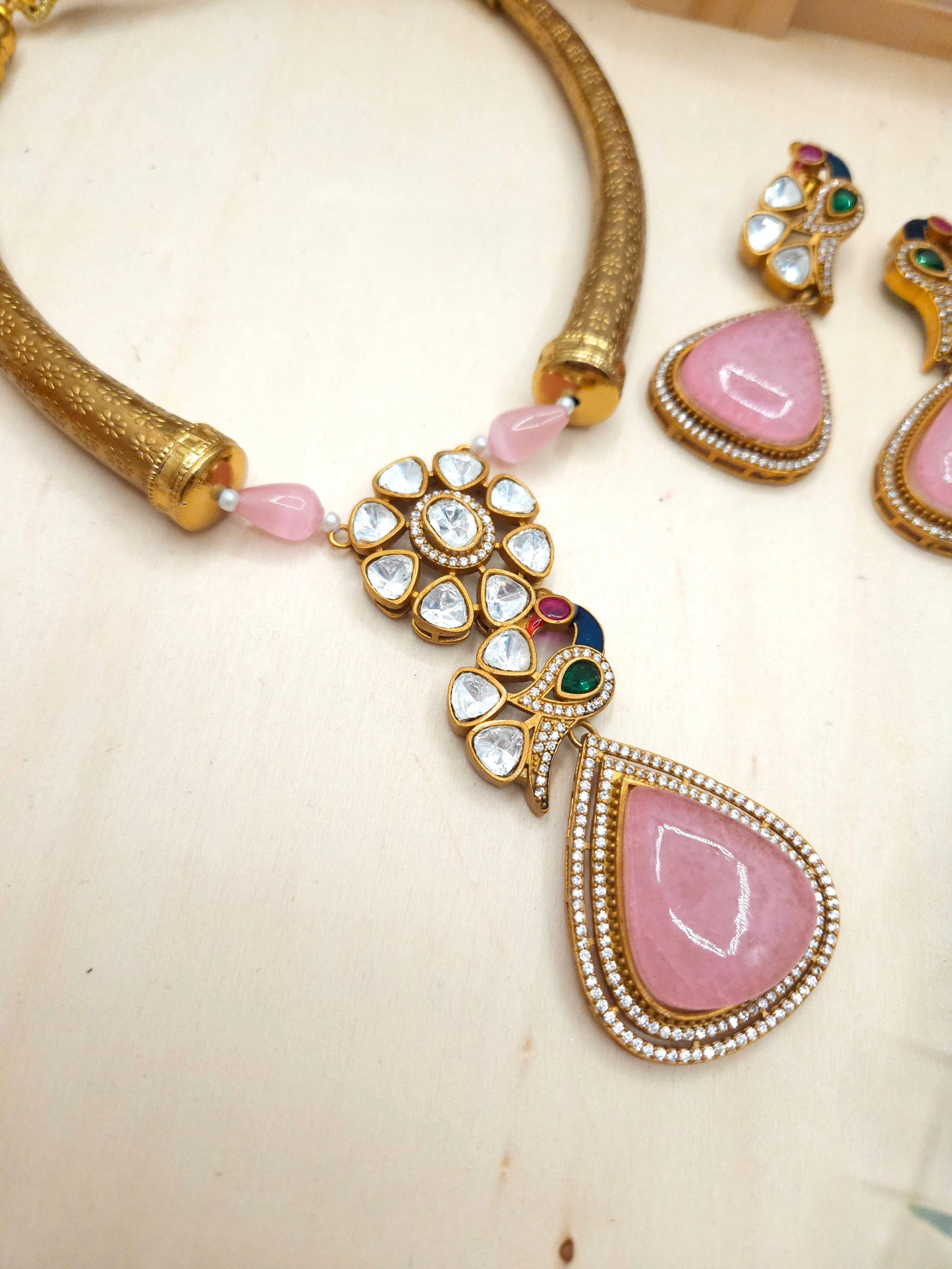 Aanshi polki hasli necklace set