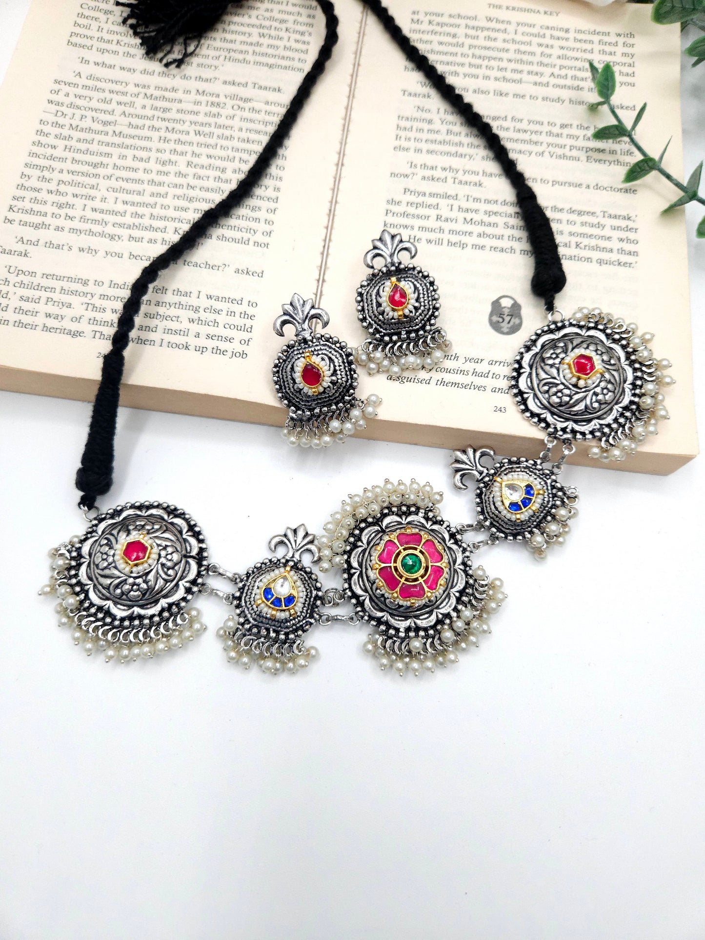 Achyutha 925 silver polish fusion necklace set