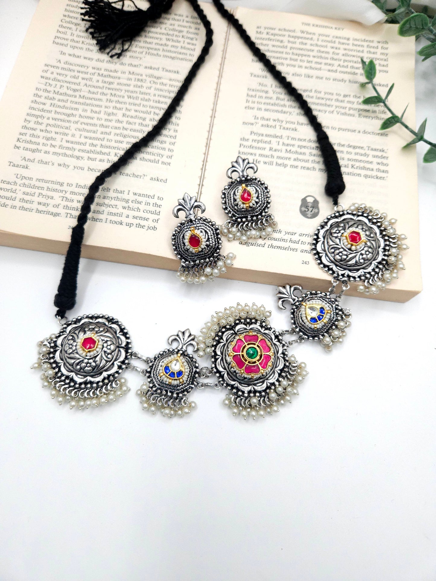 Achyutha 925 silver polish fusion necklace set