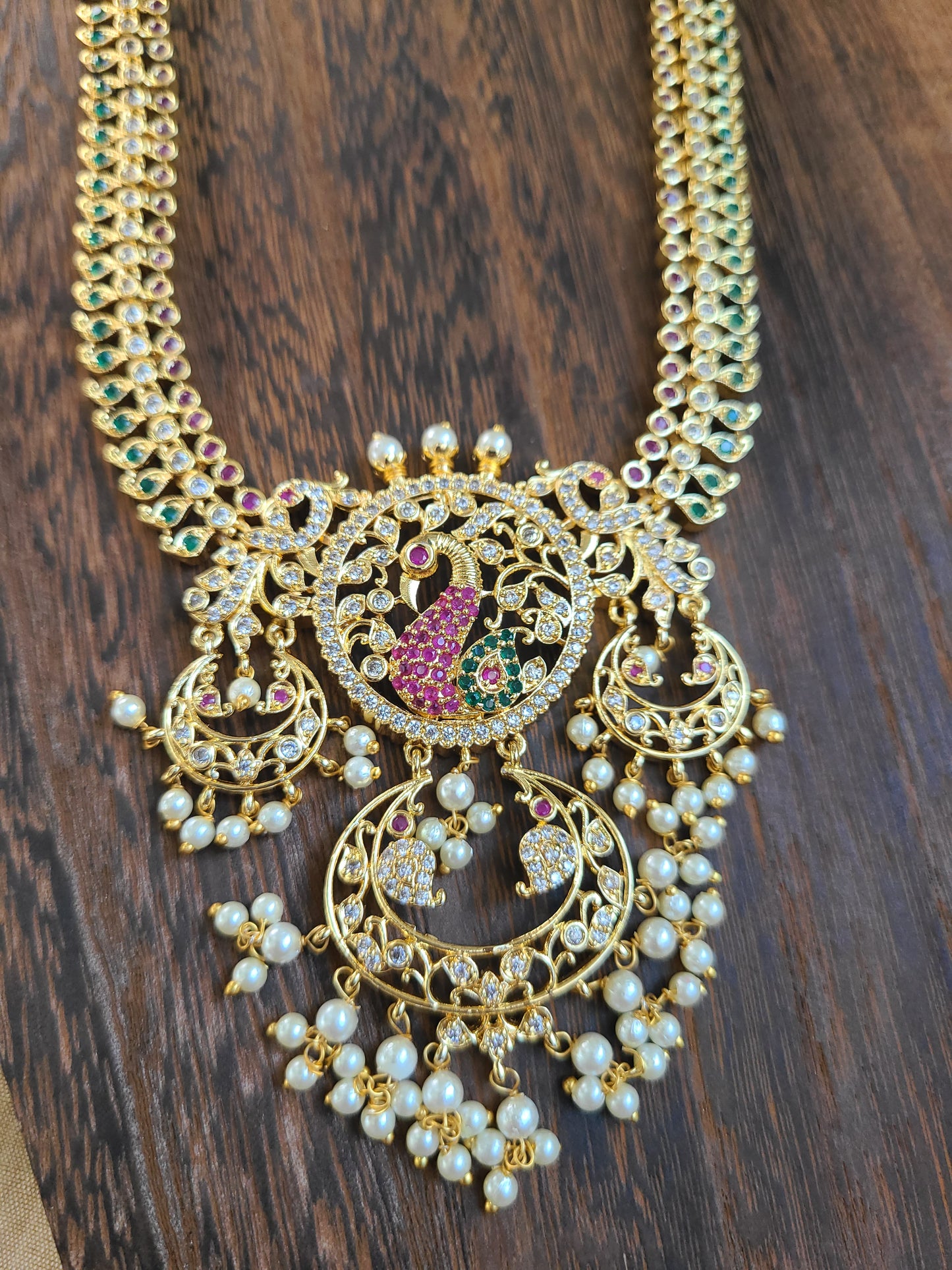 Kanthi designer gold plated necklace set