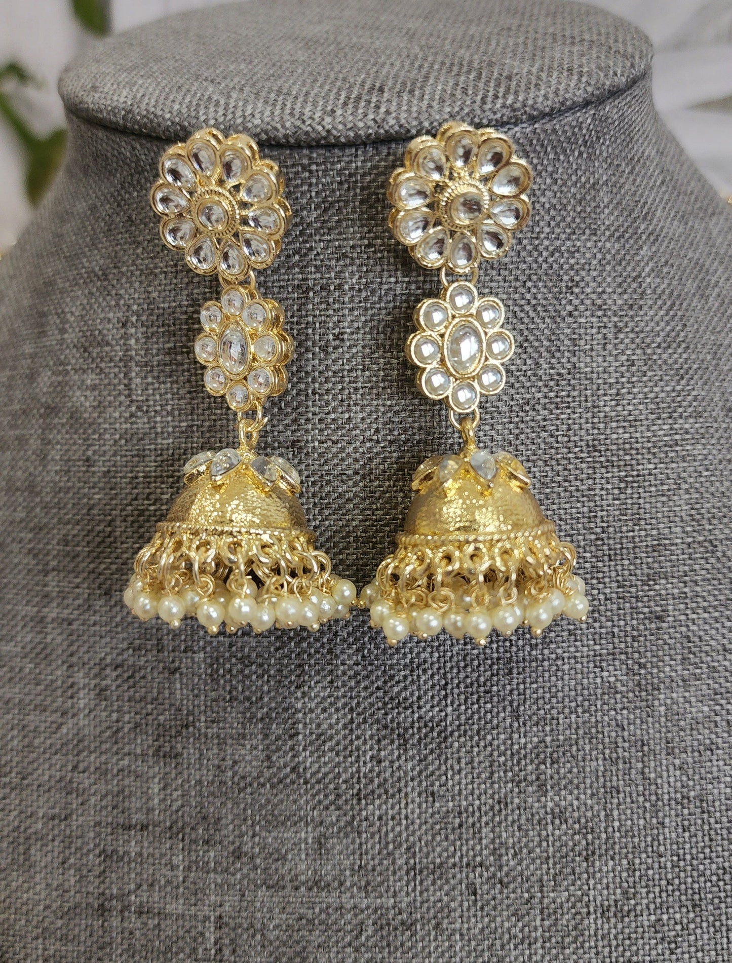 Ananthi kundan meenakari necklace set