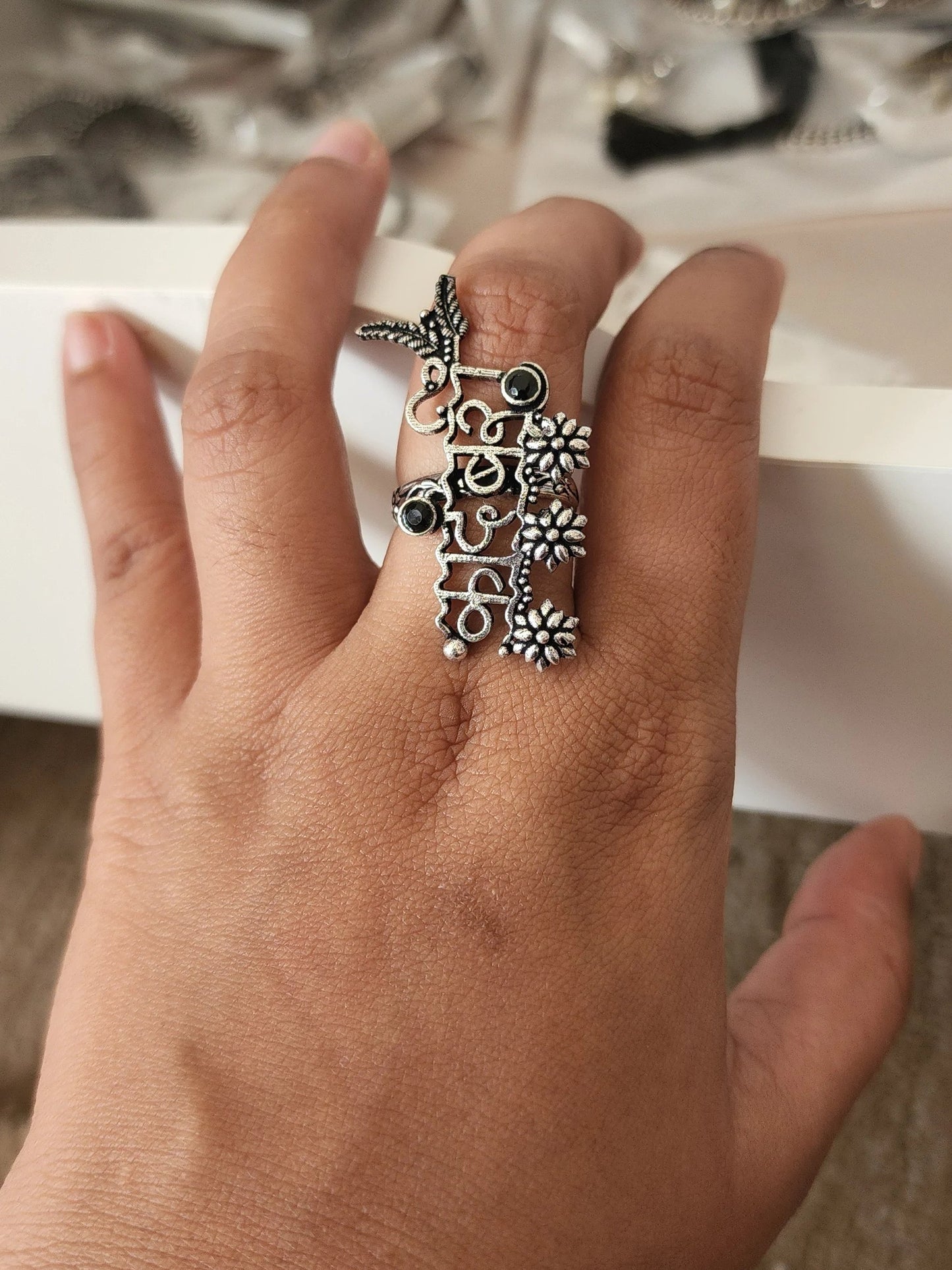 Kadambari adjustable ring