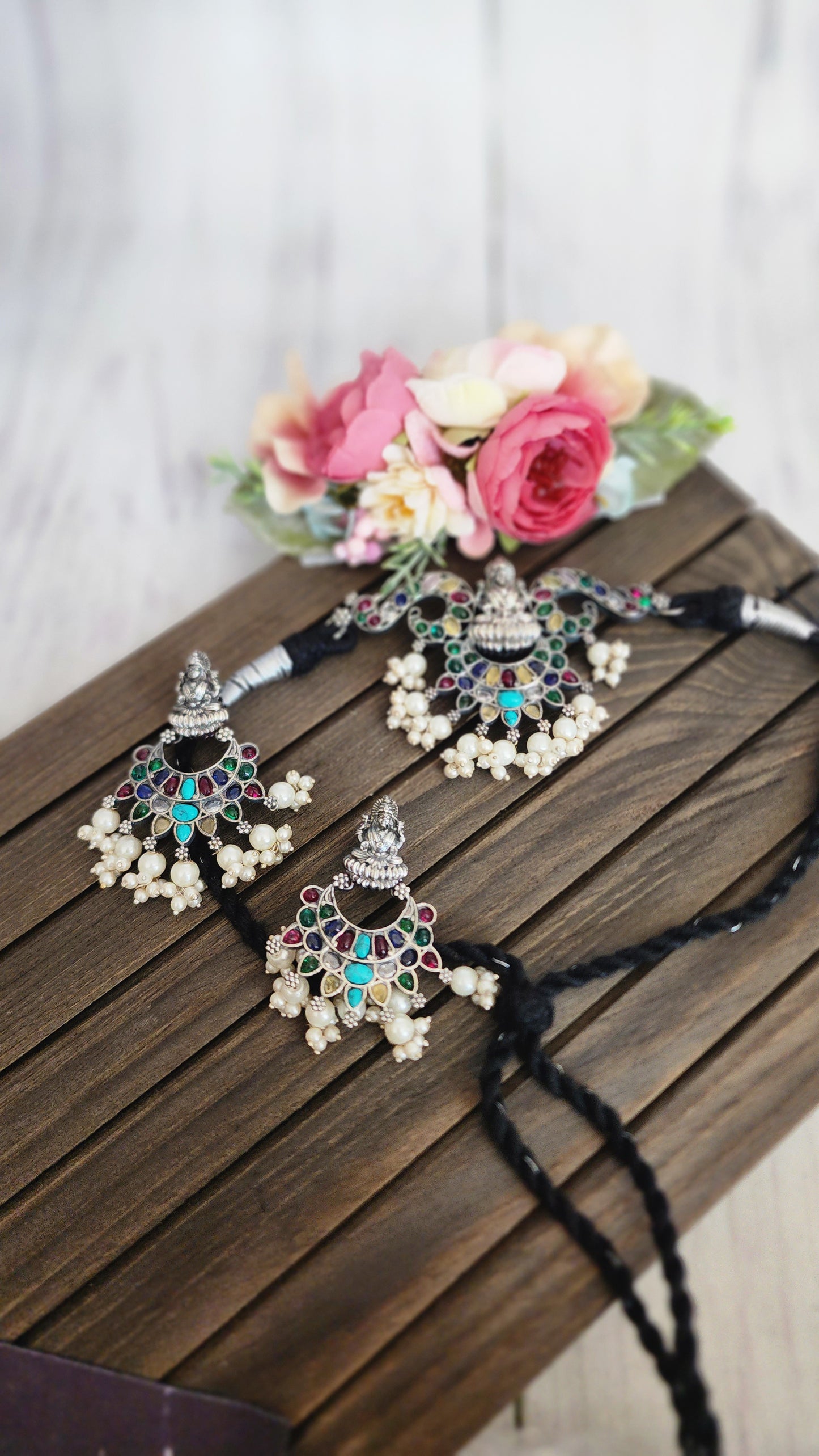 Turquoise Silver alike peacock choker necklace set