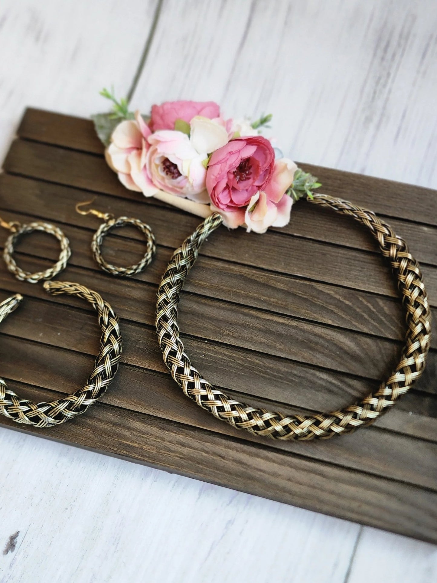 Antique gold tone Necklace set