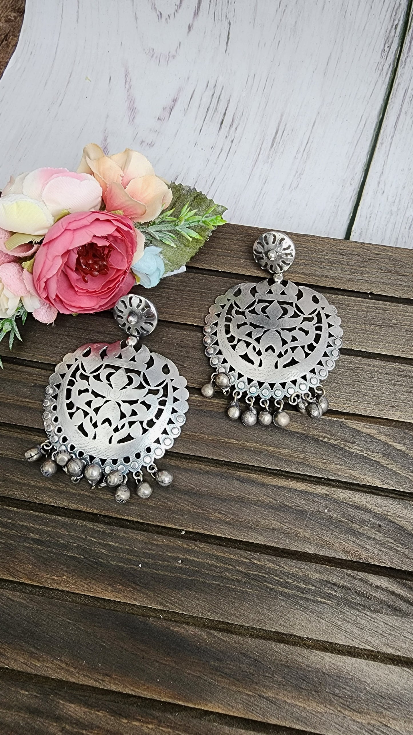 Anthara silver alike earrings