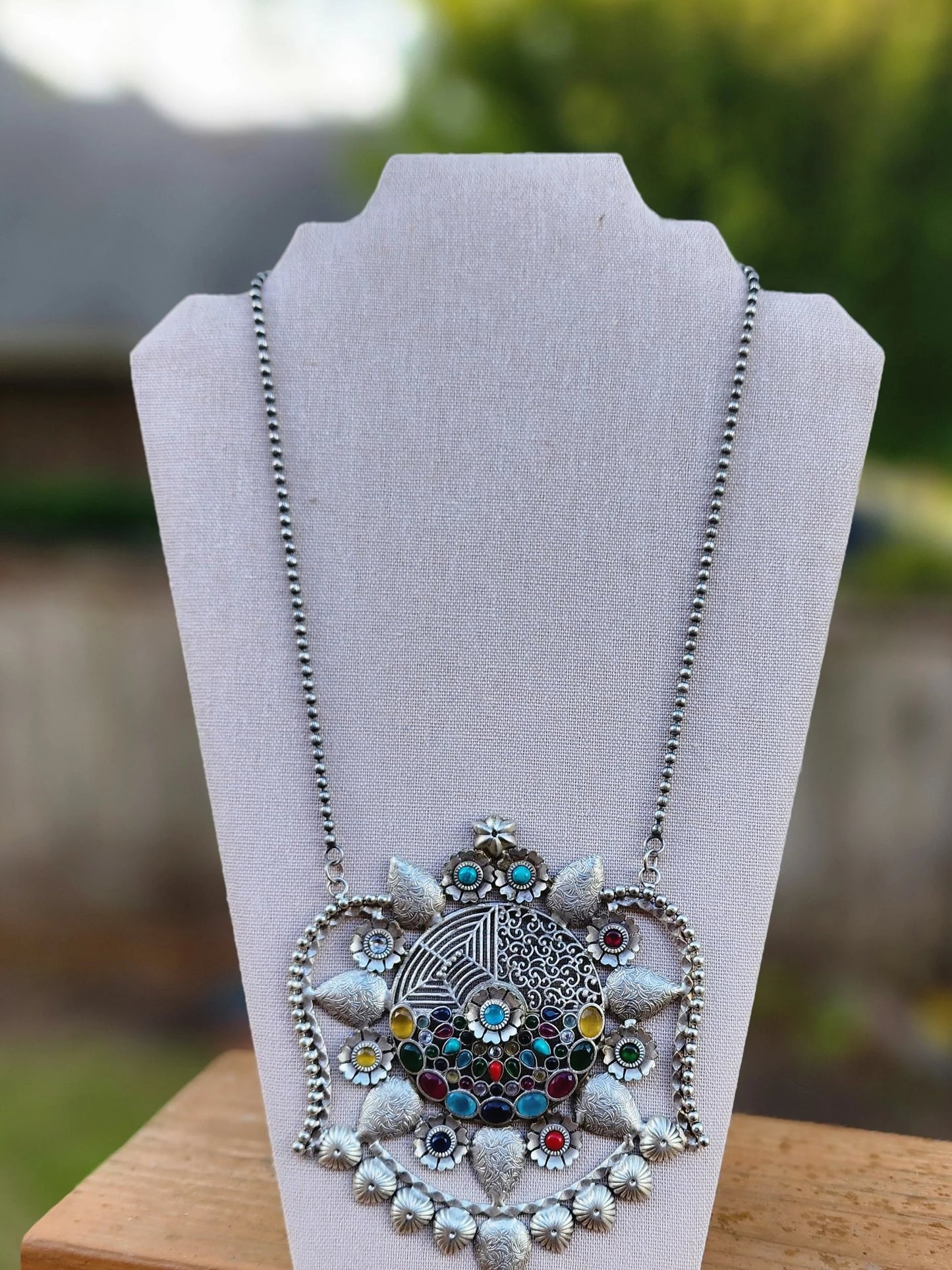 Alia 3 fusion pendant necklace