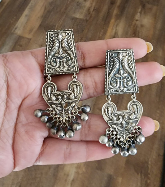 Aanya silver alike earrings