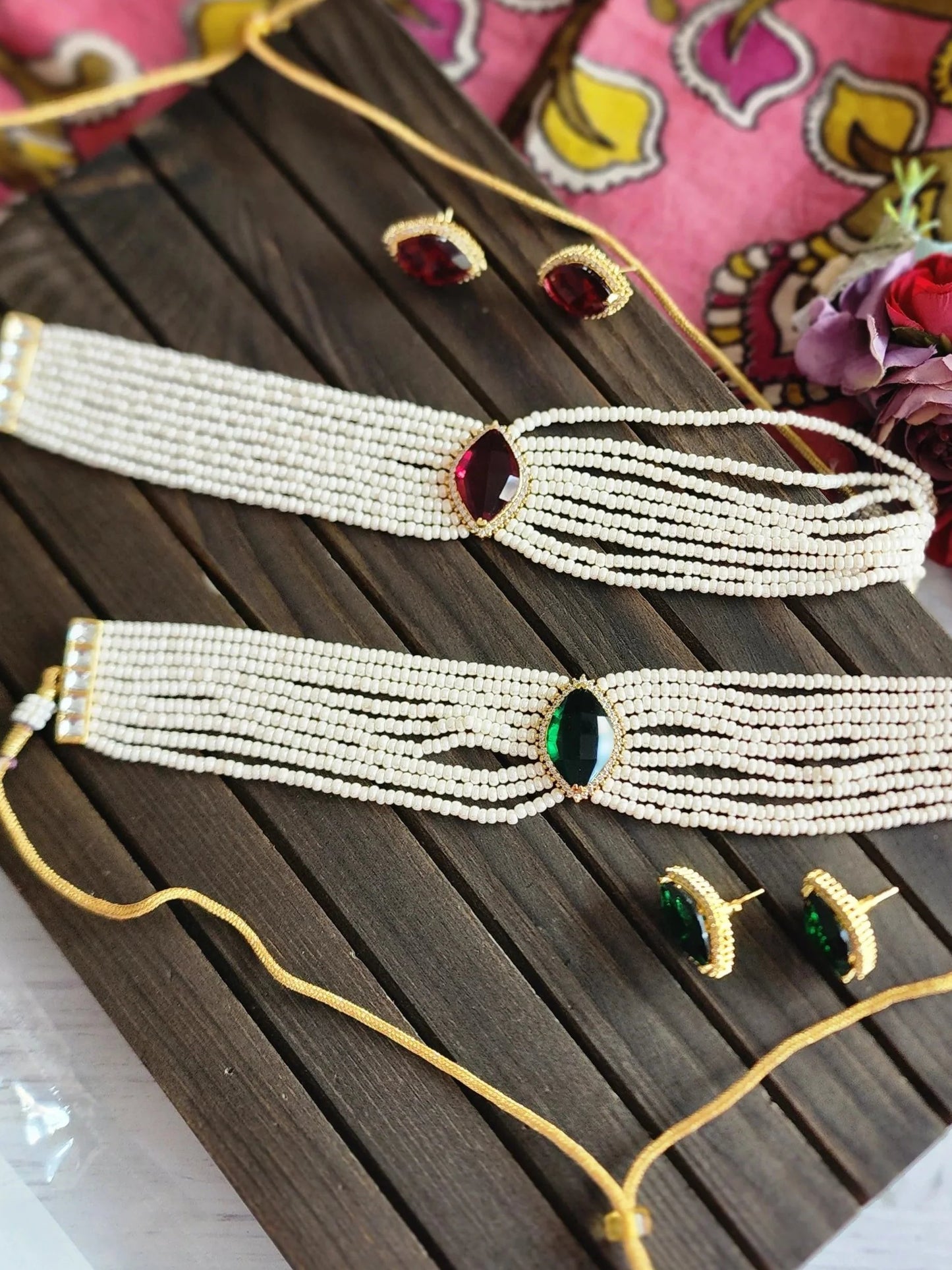 Aanshi kundan choker necklace