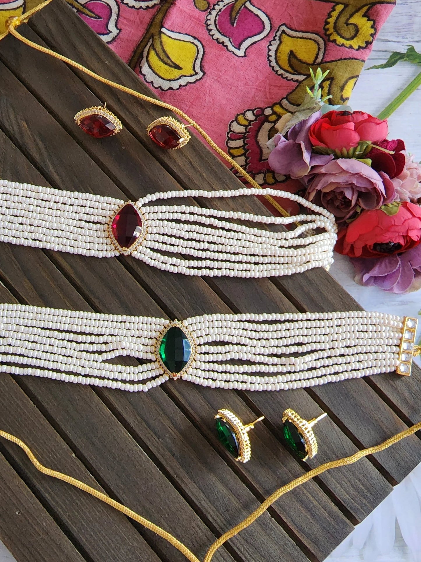 Aanshi kundan choker necklace