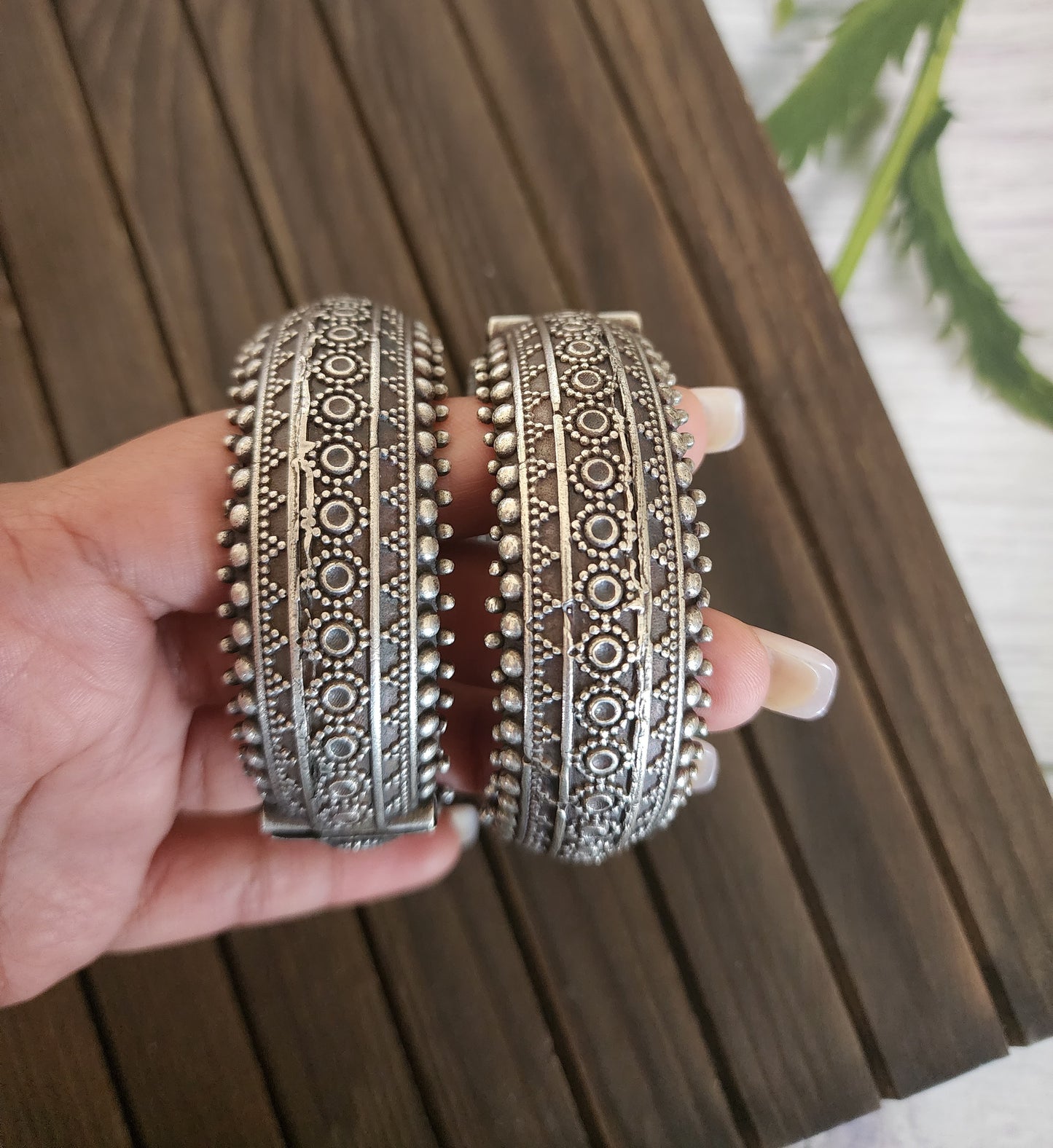 Ankitha silver alike Adjustable Kada Bangle(size 2 '4)