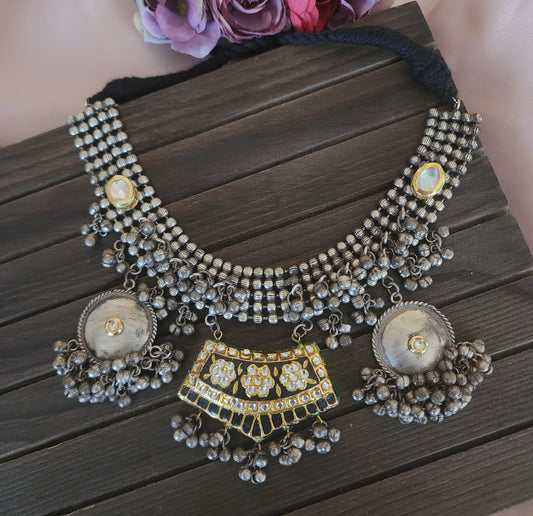 Lanci statement necklace